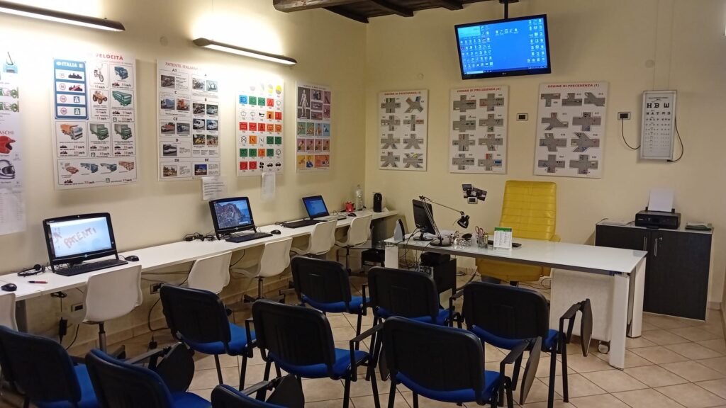 Autoscuola Giulianello
